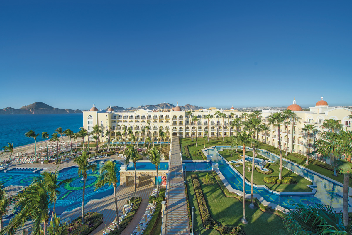 Main Resort View At Hotel Riu Palace Cabo San Lucas